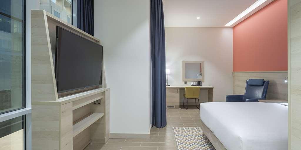 Готель Hampton By Hilton Doha Old Town Номер фото